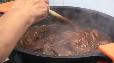 Receta de Conejo con Setas y Chocolate: ¡Un sabor único!