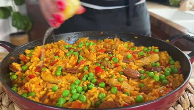 Risoto de Pollo y Chorizo: Receta Fácil y Rápida de Paella