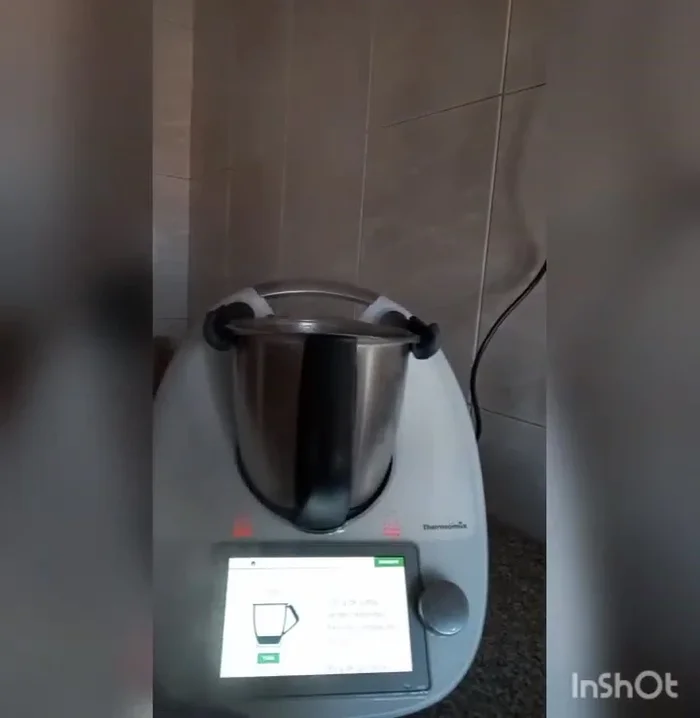 Agregar las judías verdes.