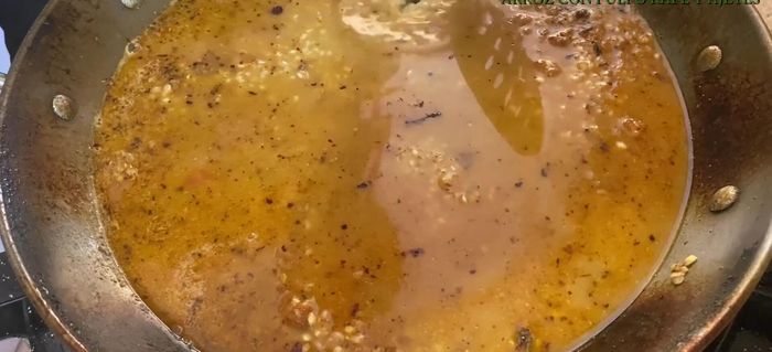 Añadir el pulpo troceado y el rape (311.09).