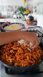 Pasta Penne con Salsa de Tomate: Receta Fácil y Rápida