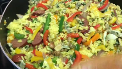 Receta de Arroz con Chorizo y Pimientos: ¡Delicioso y Fácil!