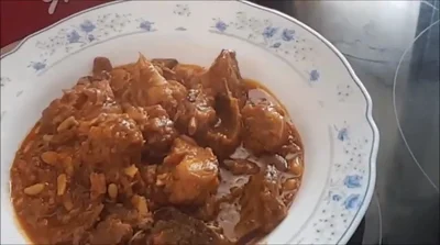 Receta de Conejo en Salsa con Piñones: ¡Delicioso y Fácil!