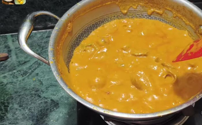 Cocinar a fuego lento durante 15-20 minutos más.