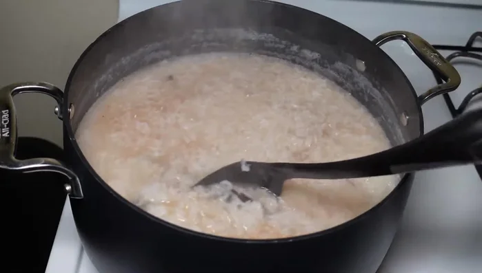 Dejar que el chocolate se deshaga completamente.